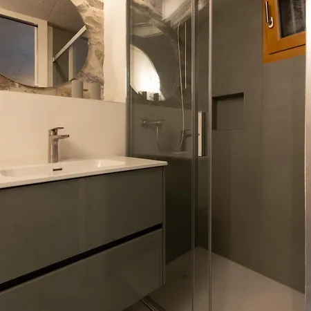 Charming Rustico Near Locarno Losone